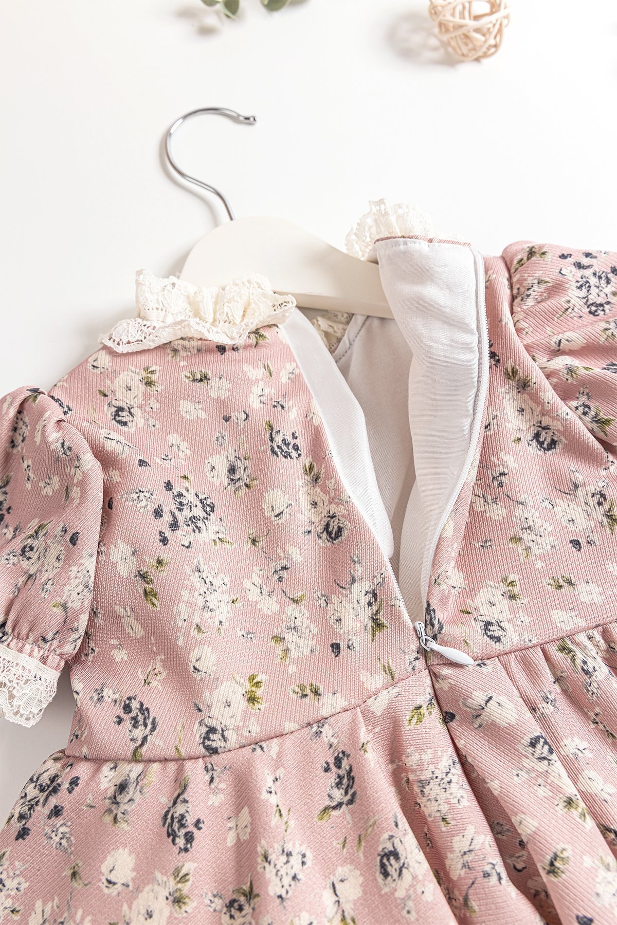 Vintage Model Güpürlü Kısa Kollu Kız Çocuk Elbise PEMBE - 2 Yaş