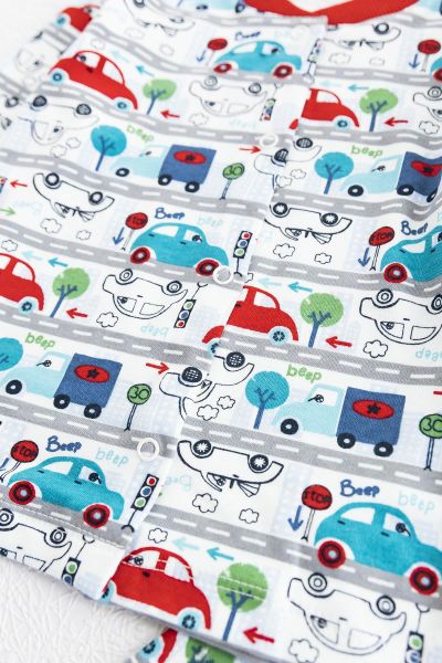 Araba Baskılı Önden Çıt Çıtlı Erkek Çocuk Pijama Takımı
