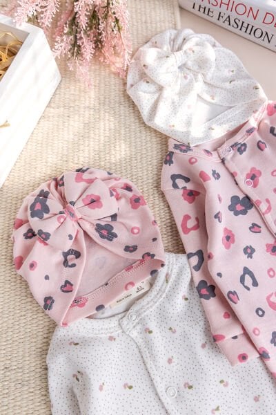 Çiçek Desenli Şapkalı 2'li %100 Kız Bebek Tulum