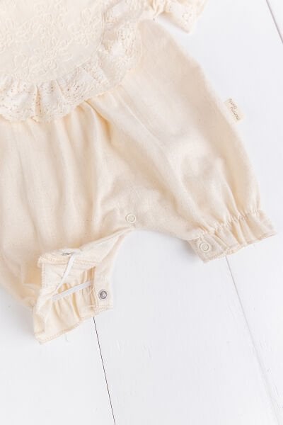 Fırfırlı 100% Pamuk Yazlık Kız Bebek Tulum Krem