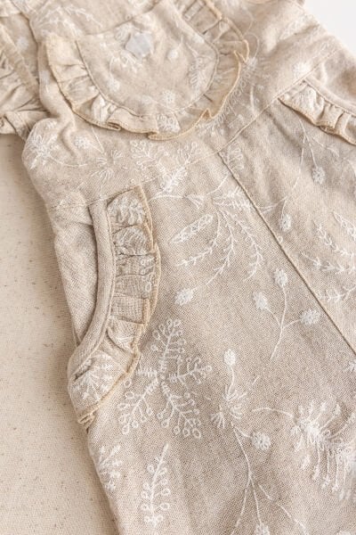 Kabartma Desenli Keten Kız Çocuk Salopet Tulum Bej