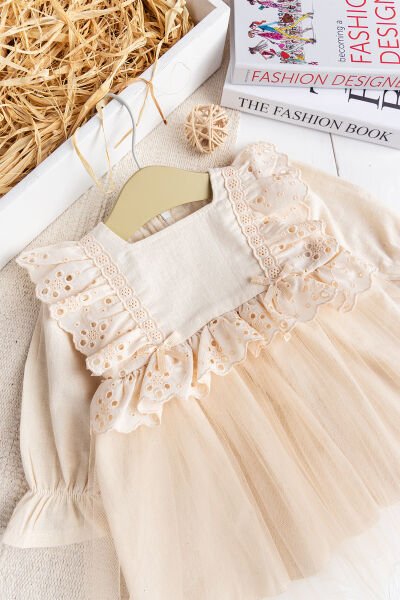 Fistolu Kare Yaka %100 Pamuk Krem Kız Bebek Elbise Özel Gün Doğum Günü