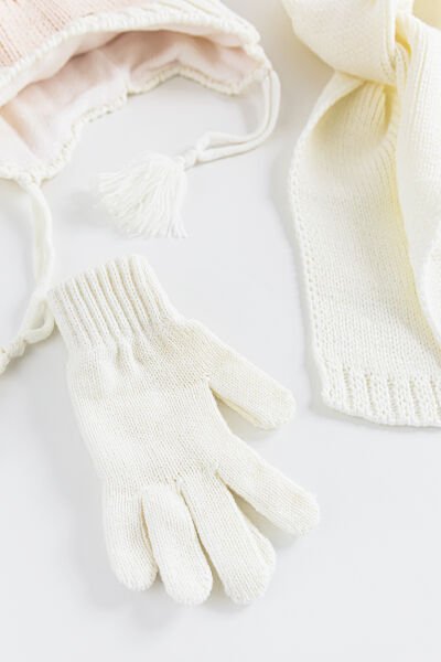 4-8 Yaş Ponponlu Kız Çocuk Atkı Bere Eldiven Takımı