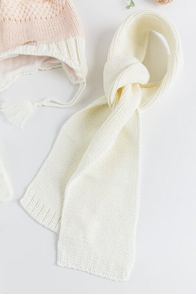 4-8 Yaş Ponponlu Kız Çocuk Atkı Bere Eldiven Takımı