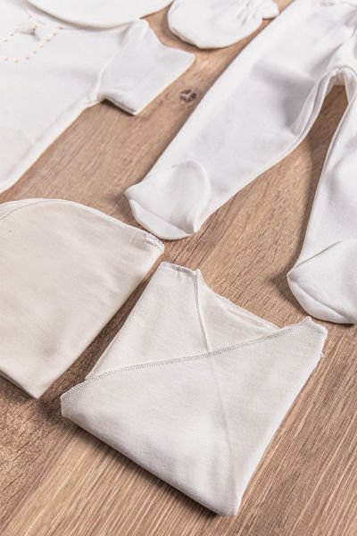 Natural Fiyonklu 10 Parça Kız Bebek Hastane Çıkışı Bebek Takımı KREM - Yeni Doğan