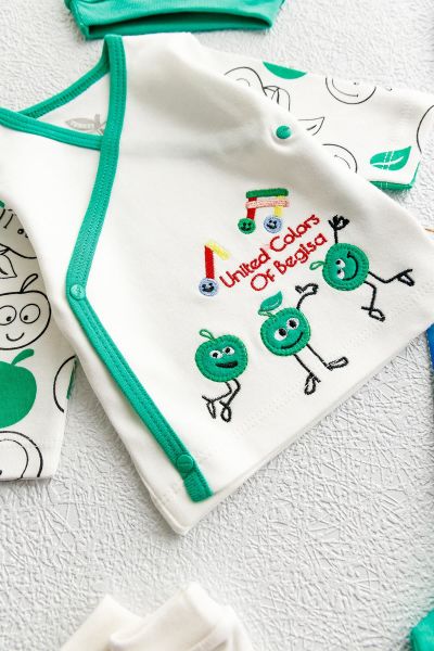 Elma Temalı 5 Parça Bebek Hastane Çıkışı Bebek Takımı