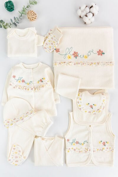 Çiçek Nakışlı Fırfırlı Pamuklu 10 Parça Kız Bebek Hastane Çıkışı Bebek Takımı