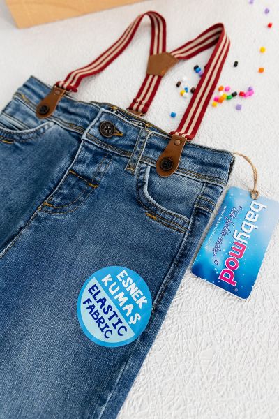 Denim Kumaş Askılı Erkek Bebek Kot Pantolon