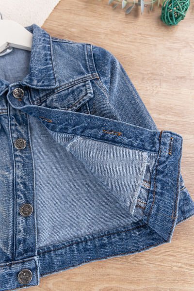 Düğmeli Cep Detaylı Çocuk Kot Ceket