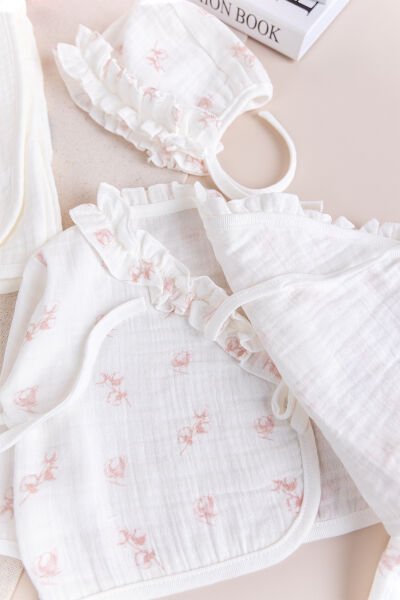 Çiçekli 100% Pamuk Muslin 10'lu Kız Bebek Hastane Çıkışı Yeni Doğan Set PEMBE -  0-3 AY