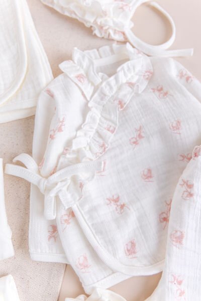 Çiçekli 100% Pamuk Muslin 10'lu Kız Bebek Hastane Çıkışı Yeni Doğan Set PEMBE -  0-3 AY