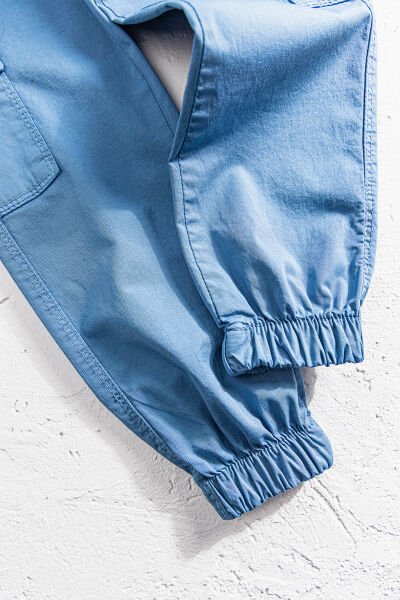 Gabardin Kumaş Salaş Kesimli Erkek Çocuk Kargo Pantolon MAVİ - 4 Yaş