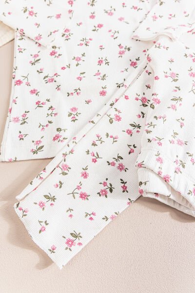 Çiçek Desenli Kız Çocuk Pijama Takımı