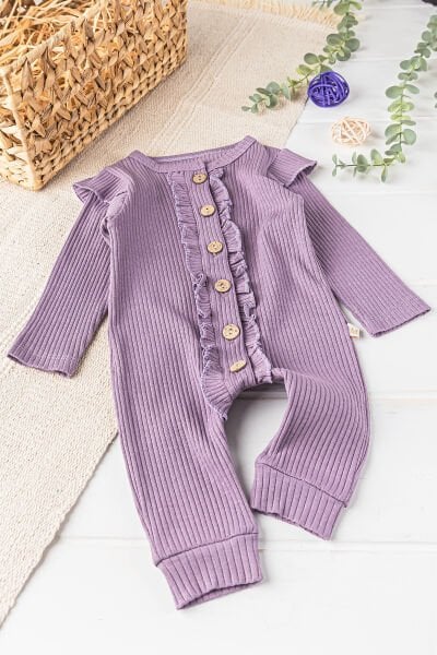 Önden Düğmeli Fırfırlı Kız Bebek Tulum