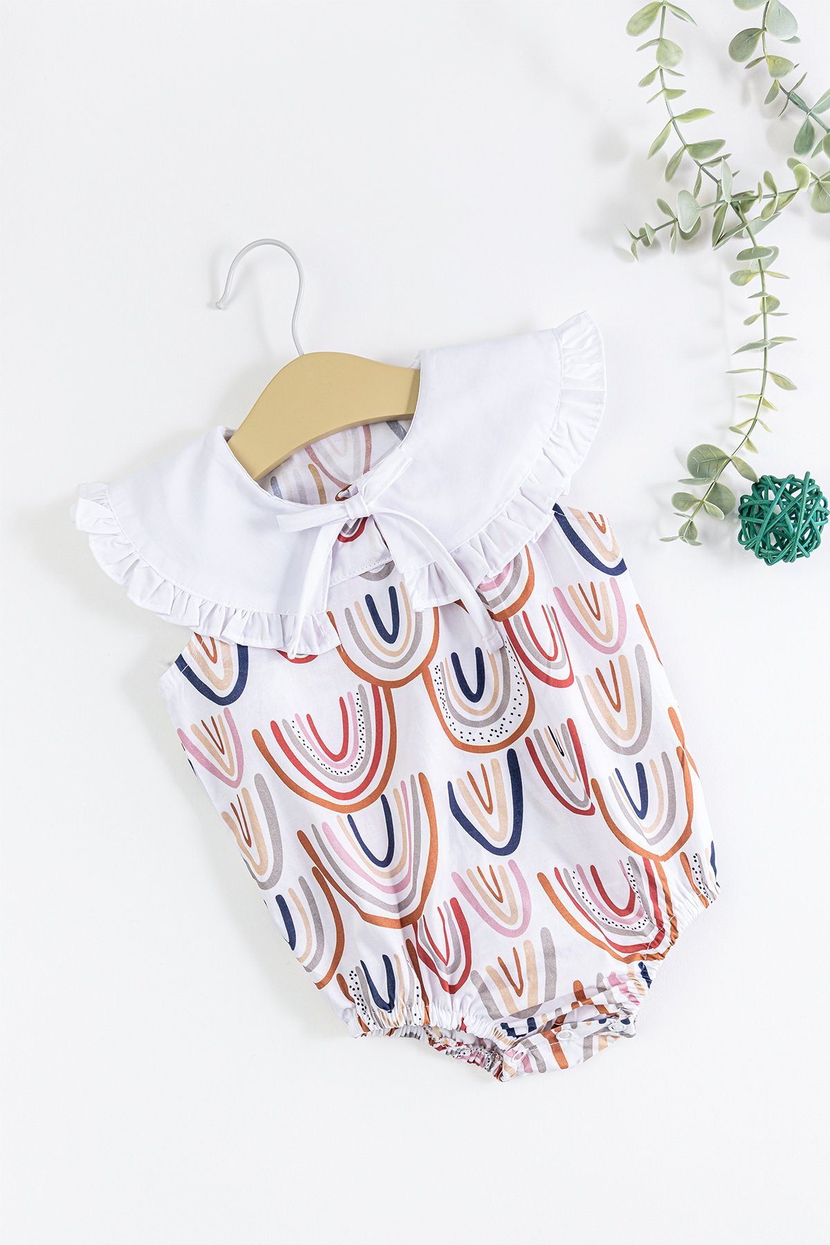 Gökkuşağı Desenli Kız Bebek Tulum