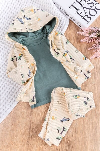 Araba Figürlü Kapüşonlu Hırkalı 3'lü Erkek Bebek Takım