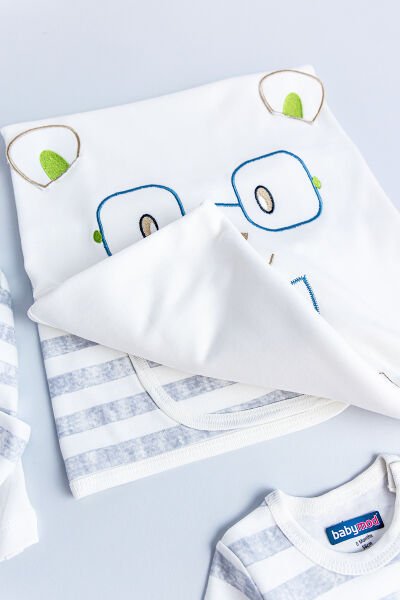 Figürlü 10 Parça Erkek Bebek Hastane Çıkışı Bebek Seti