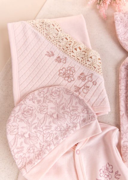 Çiçekli Zarif Dantelli 10 Parça 100% Pamuk Kız Bebek Hastane Çıkışı  Yeni Doğan Set