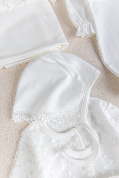 Güpürlü 100% Pamuk 10'lu Premium Kalite Natural Kız Bebek Hastane Çıkışı Yeni Doğan Set