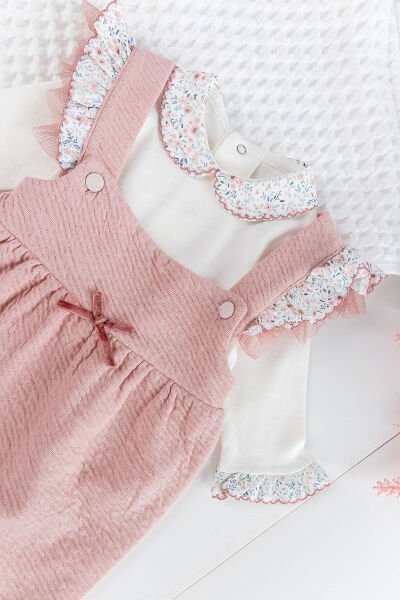 Fırfırlı Çiçek Desenli Patikli Kız Bebek Tulum Salopet Takım