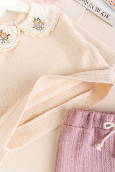 Bebe Yaka Çiçek İşlemeli 2'li Kız Bebek Takım Set