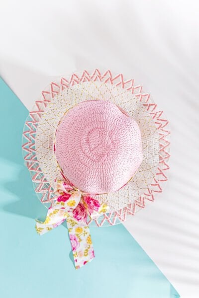 Fiyonklu Çiçekli Kız Çocuk Hasır Şapka PEMBE - 6-12 Yaş