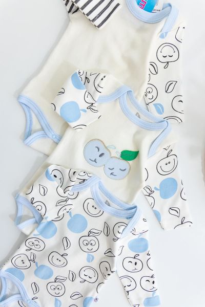 Elma Temalı Üçlü Erkek Bebek Çıt Çıtlı Body Takım
