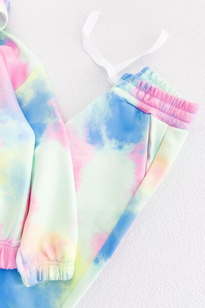 Batik Desenli Kız Çocuk Eşofman Takımı