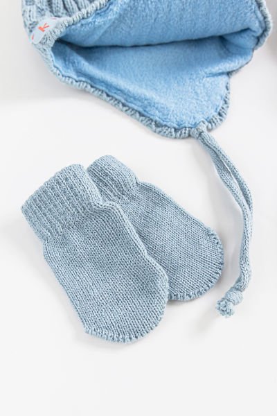 Ponponlu Kulaklıklı 0-18 Ay Erkek Bebek Atkı Bere Eldiven Takımı