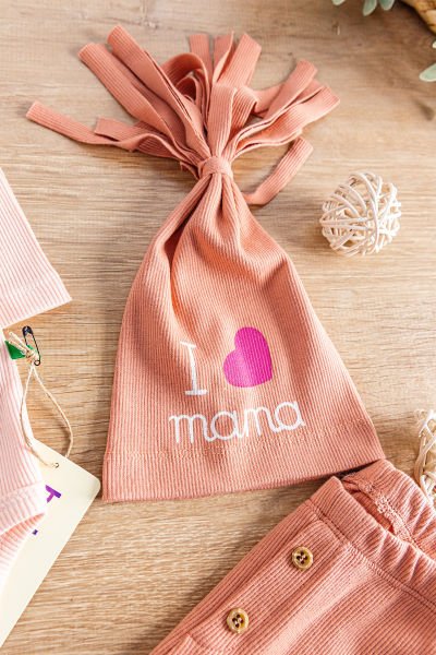 I Love Mom Baskılı Üç Parça Kız Bebek Takım SOMON - 3-6 AY