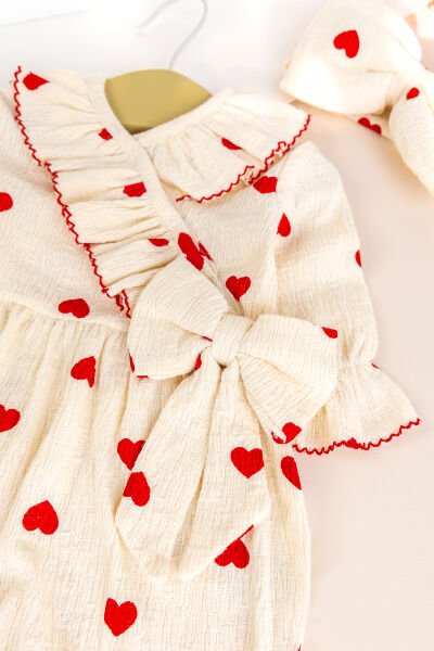 Kalp Desenli Fiyoklu 100% Pamuk Bandanalı Kız Bebek Tulum