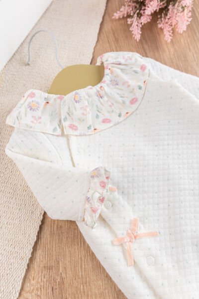 Fırfır Yakalı Çiçekli Patikli Kız Bebek Tulum KREM - 9 Ay