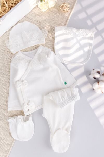 Güpürlü %100 Pamuk 5'li  Kız Bebek Hastane Çıkışı Bebek Takım