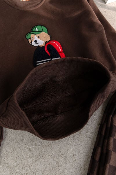 Erkek Çocuk Ayıcık İşlemeli 3 İplik Pamuklu Kumaş Sweatshirt ve Damalı Eşofman Altüst Takım Kahverengi