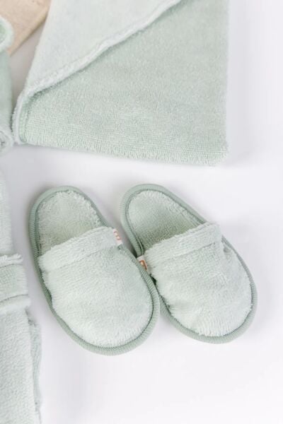 Ayıcık Fiğürlü Antibakrariyel Kız /Erkek  Bebek Bornoz Takımı Seti