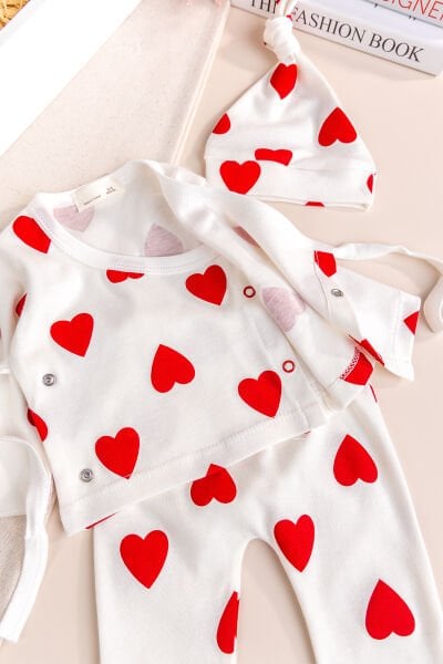 Kalp Desenli Kendinden Eldivenli 3'lü Kız Bebek Hastane Çıkışı Bebek Takımı