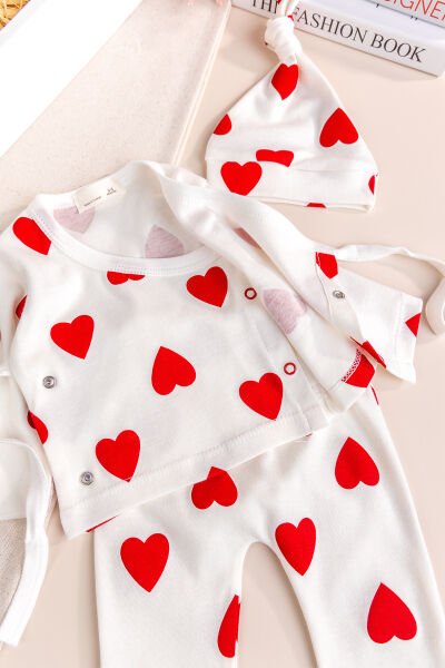 Kalp Desenli Kendinden Eldivenli 3'lü Kız Bebek Hastane Çıkışı Bebek Takımı