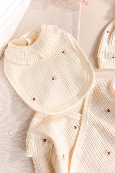 Çiçek Desenli 5'li Pamuklu Natural Kız Bebek Hastane Çıkışı Bebek Takımı