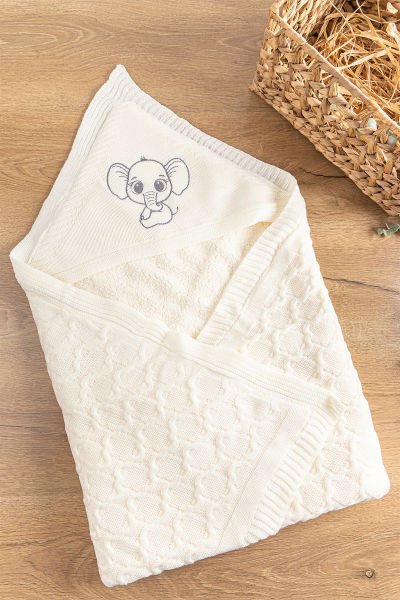 Fil Figürlü İçi Peluş Triko Bebek Battaniye Bebek Kundak KREM - 85 x 85