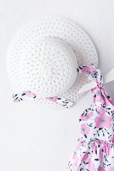 Çiçek Desenli Şapkalı Kız Çocuk Askılı Elbise