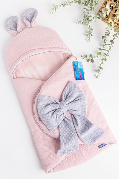 Fiyonk Süslemeli Kız Bebek Kundak