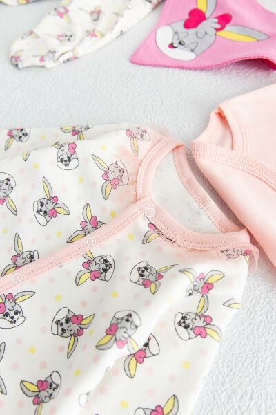 Sevimli Tavşan Tulumlu 8'li Kız Bebek Hastane Çıkışı Zıbın Seti