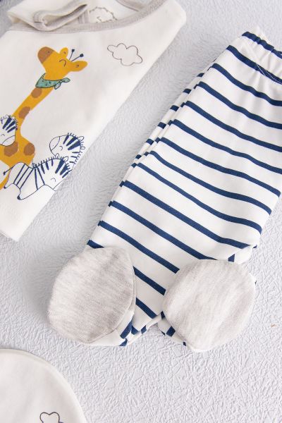 Zürafa Figürlü 10'lu Tulumlu Erkek Bebek Hastane Çıkışı Zıbın Seti