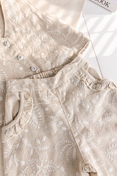 Kabartma Desenli Şık Yelekli 2'li Kız Çocuk Takım Set