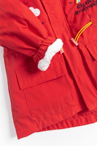 Gökkuşağı İşlemeli Peluş Astarlı Kız Çocuk Mont