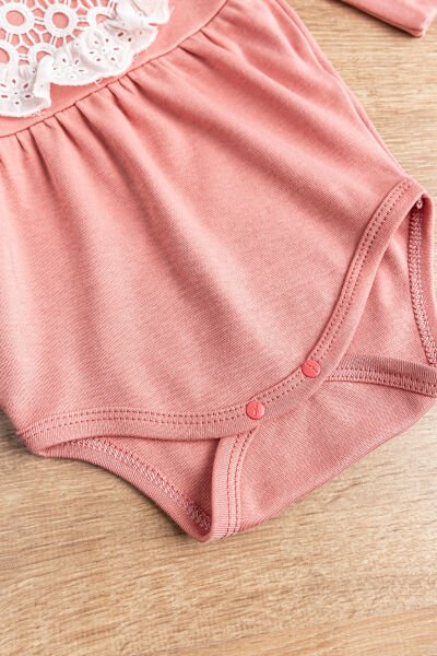 Güpürlü Bandanalı Kız Bebek Tulum Bebek Çıt Çıtlı Body Gül kurusu - 3 Ay