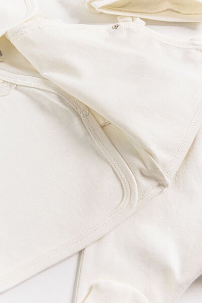 Natural Güpürlü 5'li Kız Bebek Hastane Çıkışı Bebek Takımı